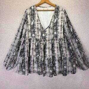 Altar'd State Snakeskin Print Tiered Tunic Top Blouse Long Sleeve‎ Size L